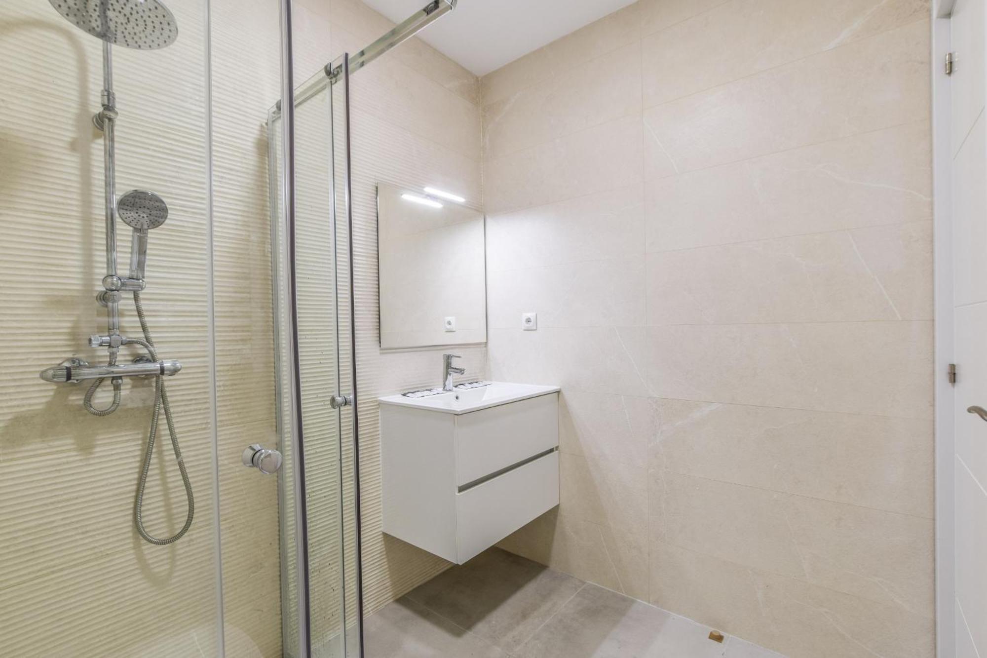 Apartamentos En La Avda De La Albufera Alquiler Temporal マドリード エクステリア 写真